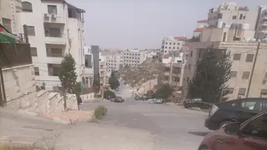 أرض - ضاحيه الرشيد قرب مسجد التقوى  - 150000 دأ
