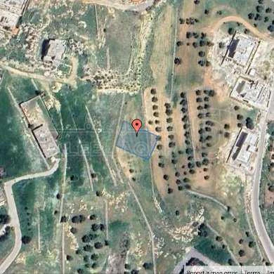 أرض في بالقرب من شارع شفا بدران - 135,000 دأ - صورة 1