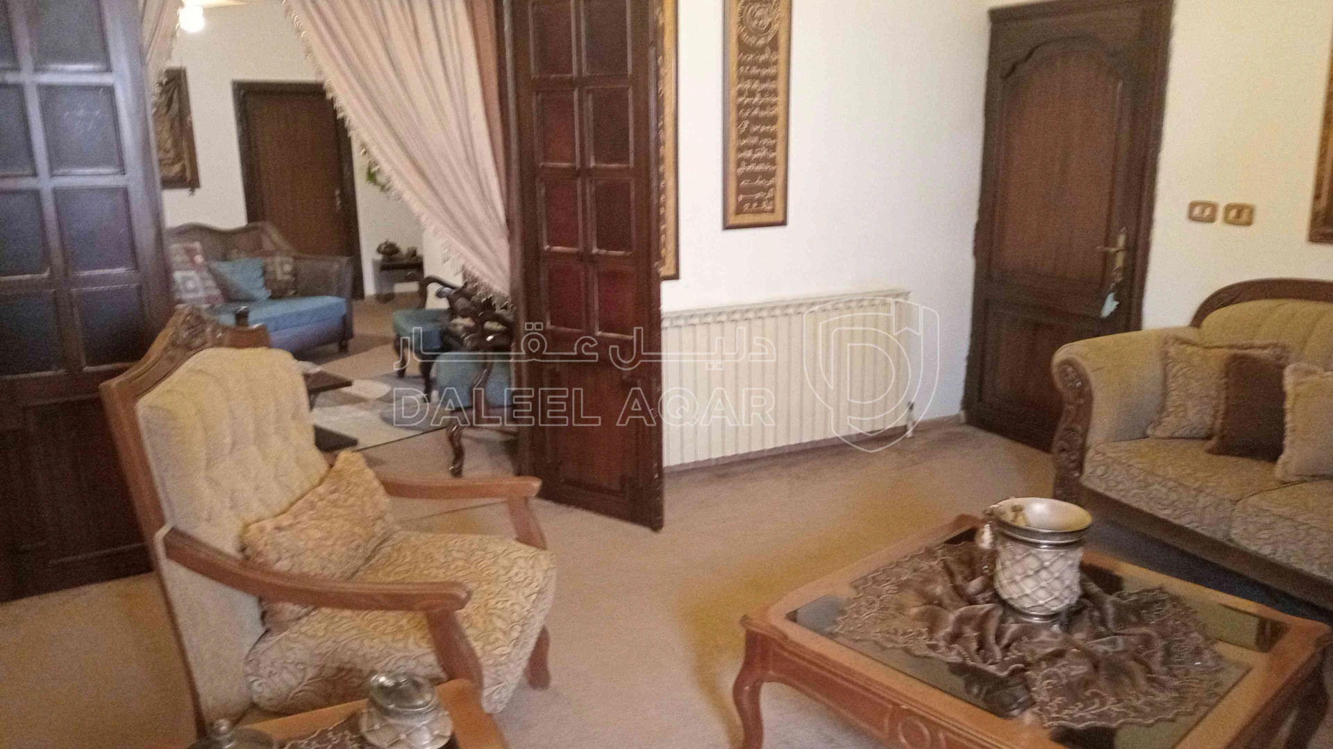 فيلا/منزل في صويلح الحي الشرقي مقابل كازيه توتال دخله مطعم الحناين شارع محمد اسماعيل العطيات - 160,000 دأ - صورة 1