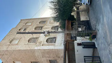 مبنى في عماره مكونه من ٤ طوابق - 300,000 دأ - صورة NaN