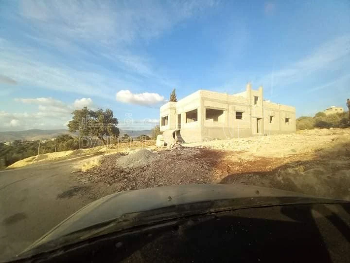 أرض في بيت لقطة للبيع عظم في الصبيحي ،السلط، عرقوب الراشد - 60,000 دأ - صورة 1