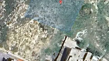 أرض - قطعه ارض فيها ابو نصير مبطمه خلف قصر الاميره بسمه - 175000 دأ