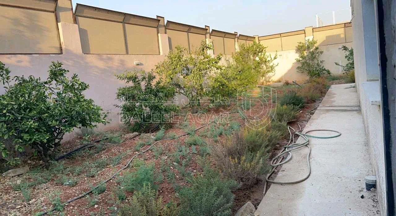مبنى في منطقة الجواسرة - 120,000 دأ - صورة 1