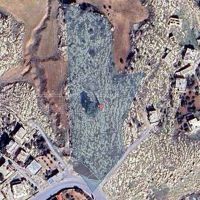 أرض في الكرك _ المدينة  - 5,500 دأ - صورة 1
