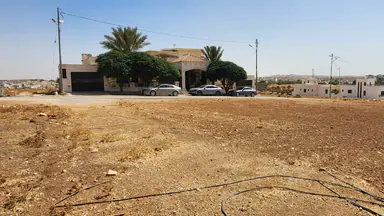 أرض في قطعة أرض سكنية منطقة فلل حديثة للبيع - 250,000 دأ - صورة NaN