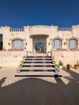 فيلا/منزل - شارع - 350000 دأ