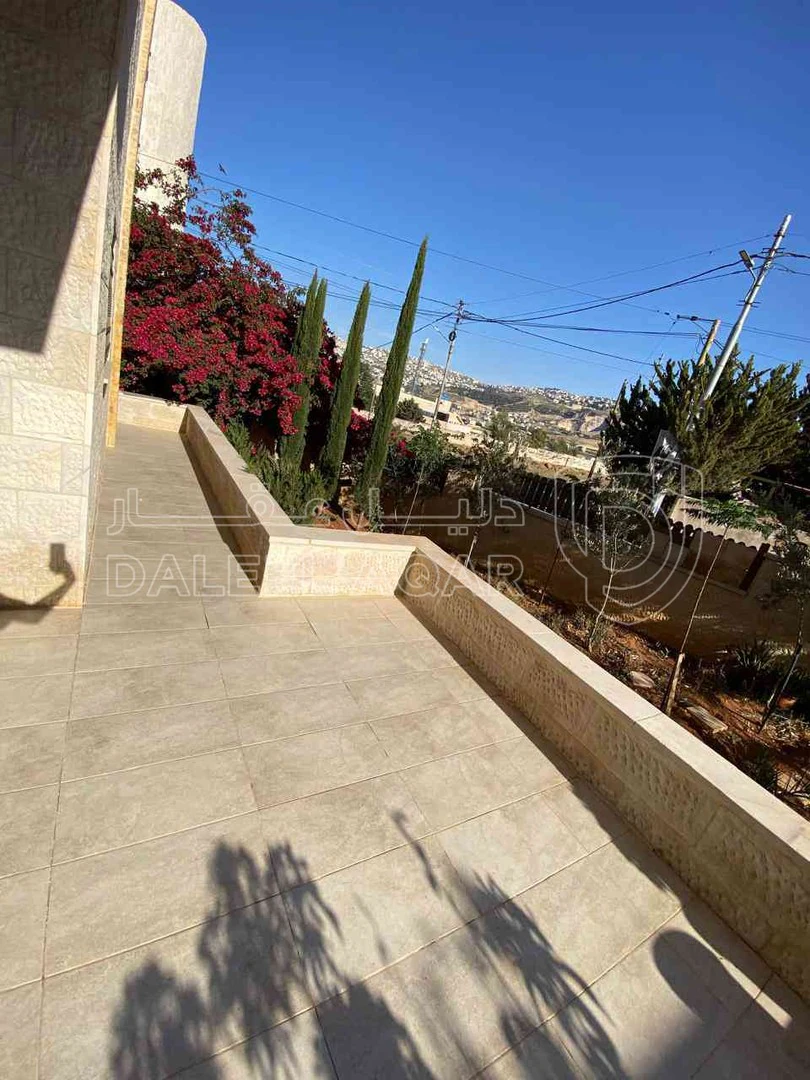 شقة في عين الباشا اول قاقيش عماره ٣٤ ط ارضي - 78,000 دأ - صورة 1