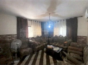 فيلا/منزل في عمان - المقابلين بالقرب من مسجد الكتاب والسنه - 188,000 دأ - صورة 1