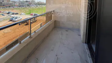 شقة - شفا بدران - مقابل جامعة العلوم التطبيقية  - 130000 دأ