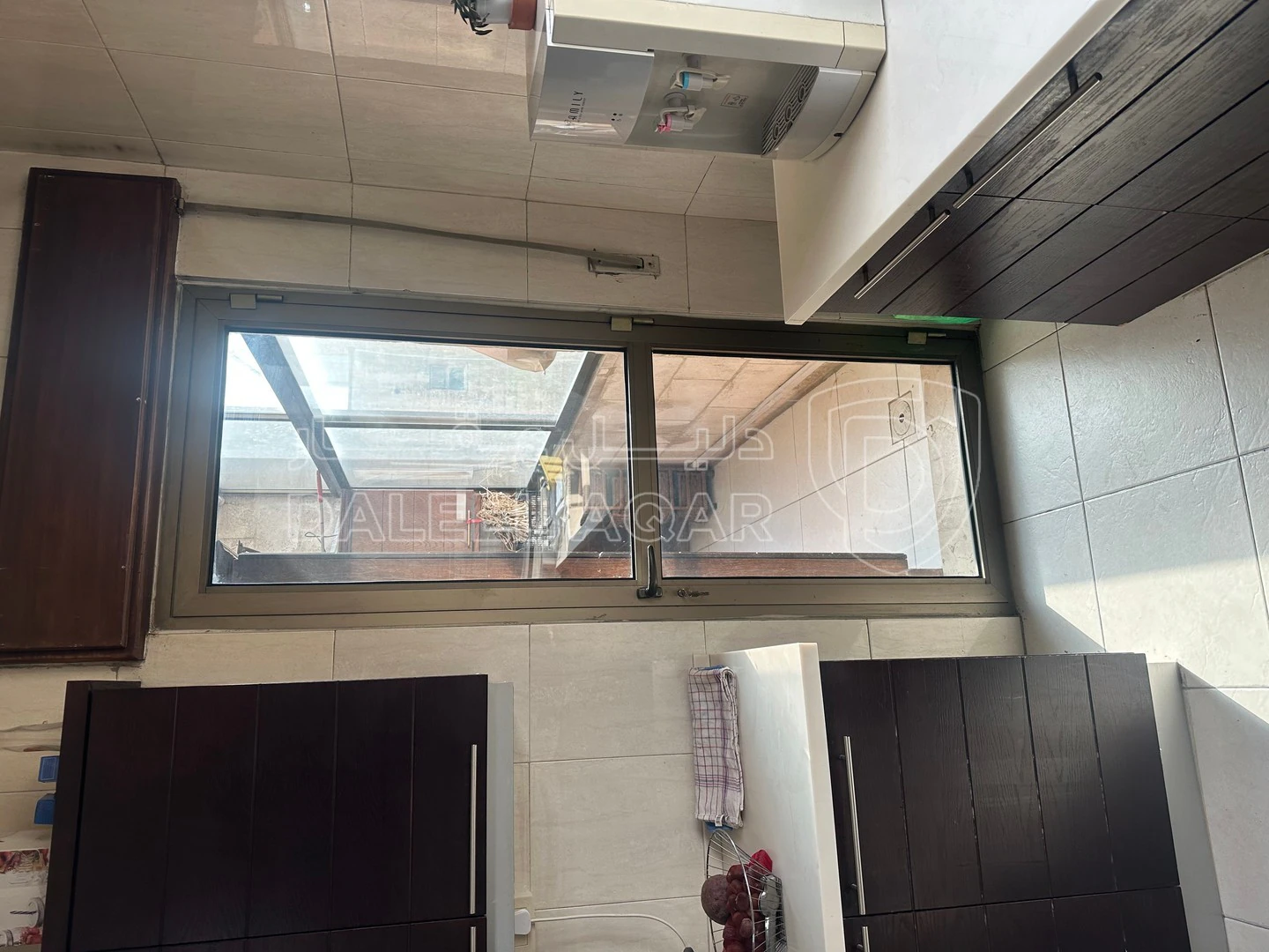 شقة في عمّان  ديرغبار شارع الملكة زين الشرف #٩٩ - 170,000 دأ - صورة 1