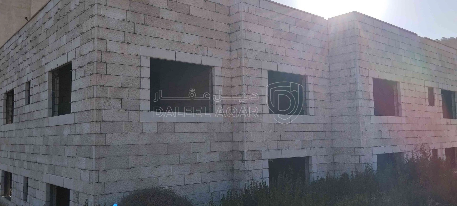 فيلا/منزل في جويدة إسكان المالية والزراعه بجانب نادي الرمايه الملكي - 180,000 دأ - صورة 1