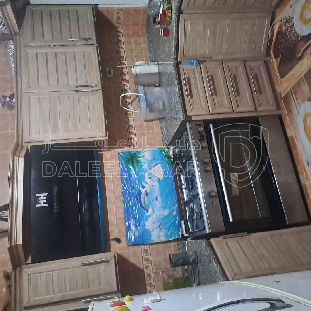 شقة في مرج الحمام الشارع المقابل لمطعم الحناين - 49,000 دأ - صورة 1