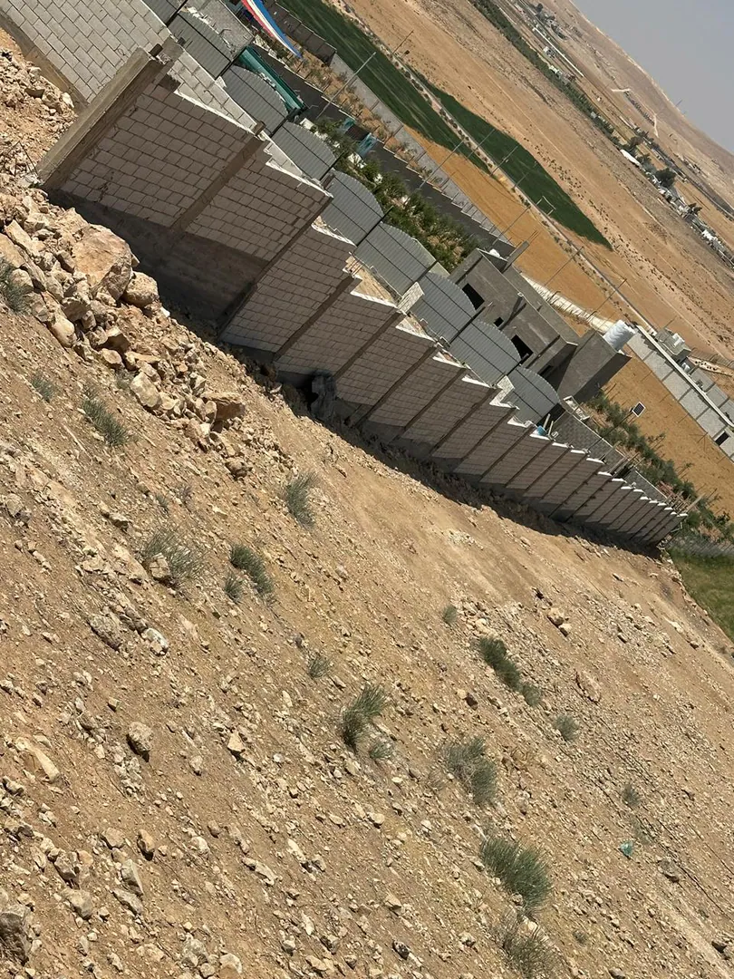 أرض في قطعه ارض في الخربه السمرا مميزه  - 28,000 دأ - صورة 1