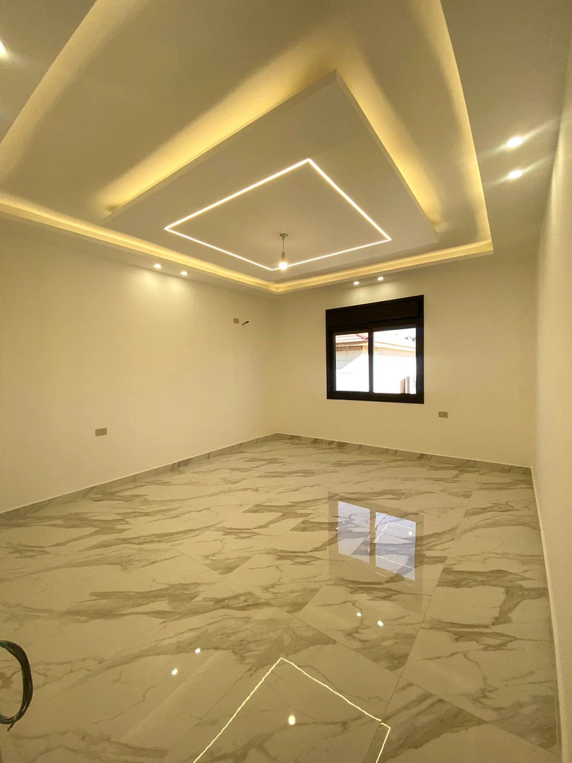 شقة في جنوب عمان - أبو علندا  - 65,000 دأ - صورة 1