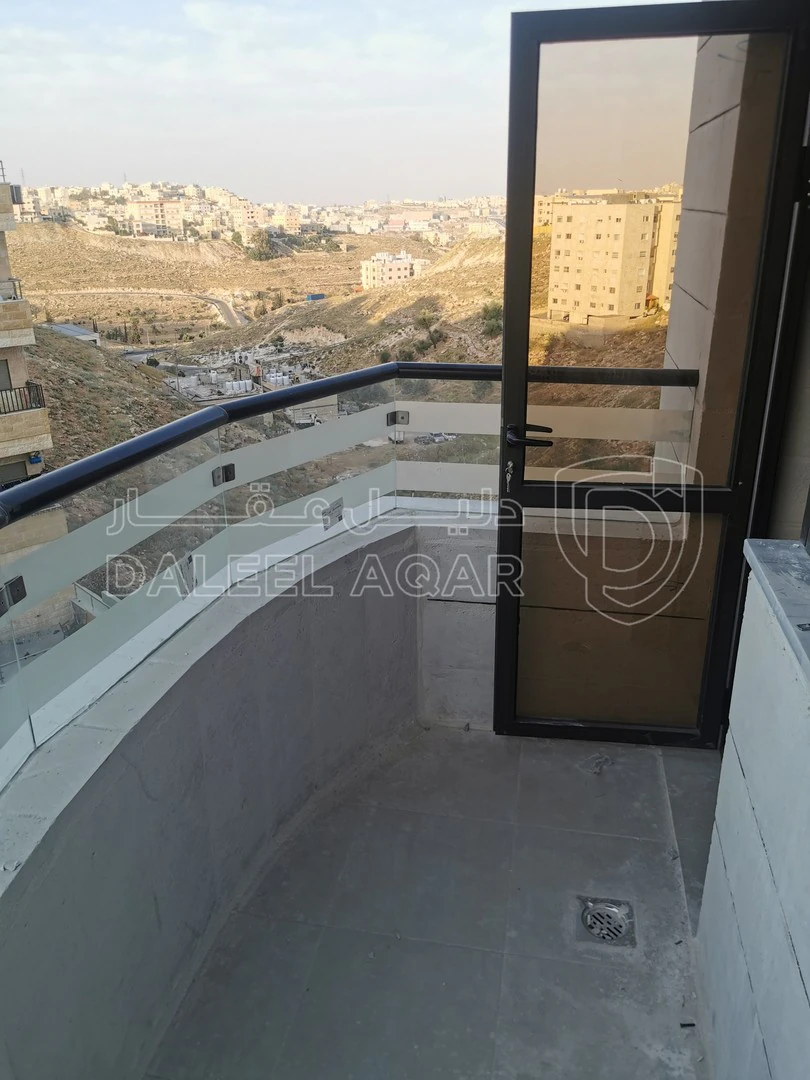 شقة في طبربور خلف صالة ليالي الشرق . قرب مدرسة الخنساء  - 61,000 دأ - صورة 1