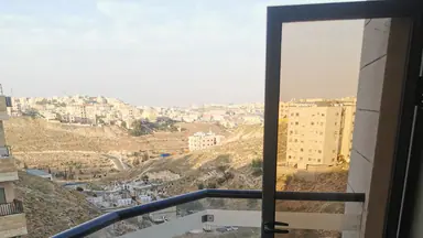 شقة في طبربور خلف صالة ليالي الشرق . قرب مدرسة الخنساء  - 61,000 دأ - صورة NaN