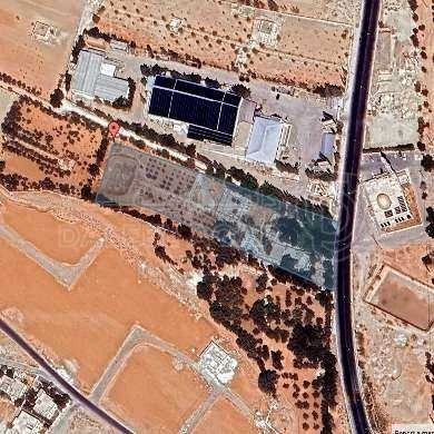 أرض في مقابل مسجد الشيخة سلطانة مثقال الفايز  - 1,250,000 دأ - صورة 1