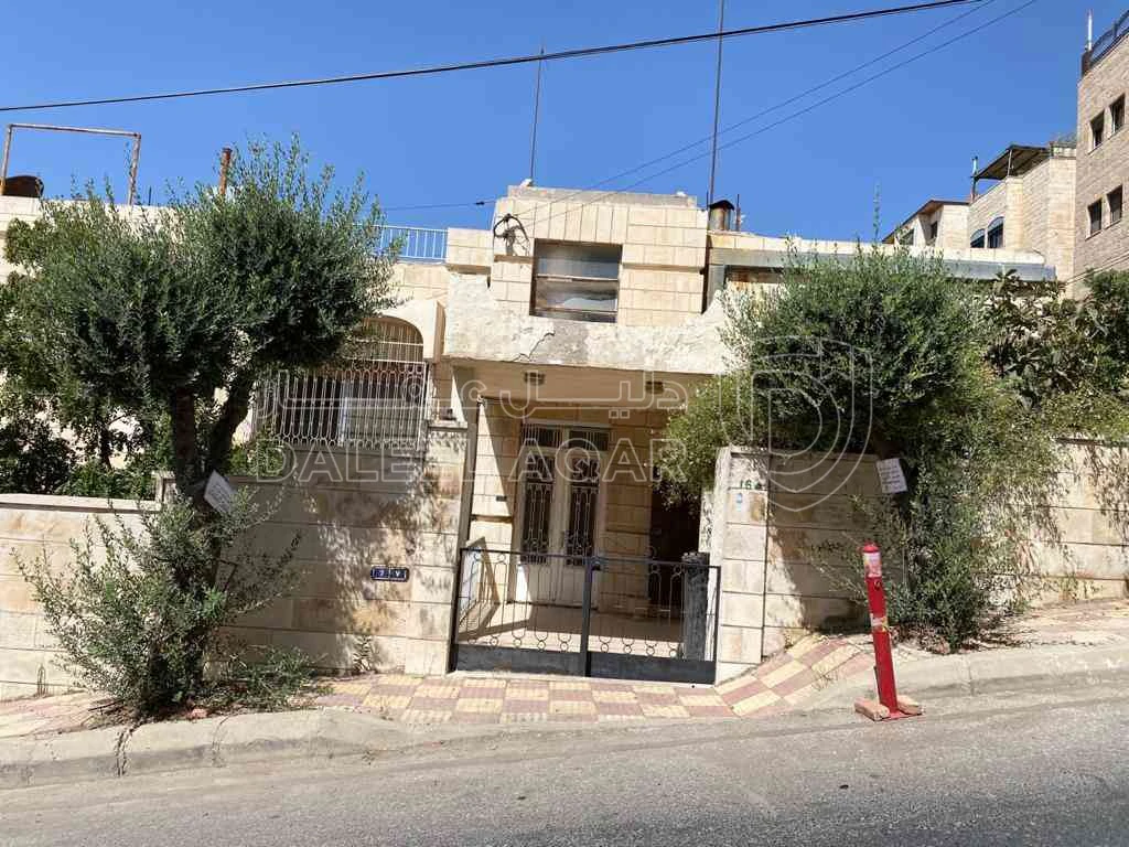 فيلا/منزل في عمان ، الجبيهه ، ضاحية الرشيد  - 310,000 دأ - صورة 1