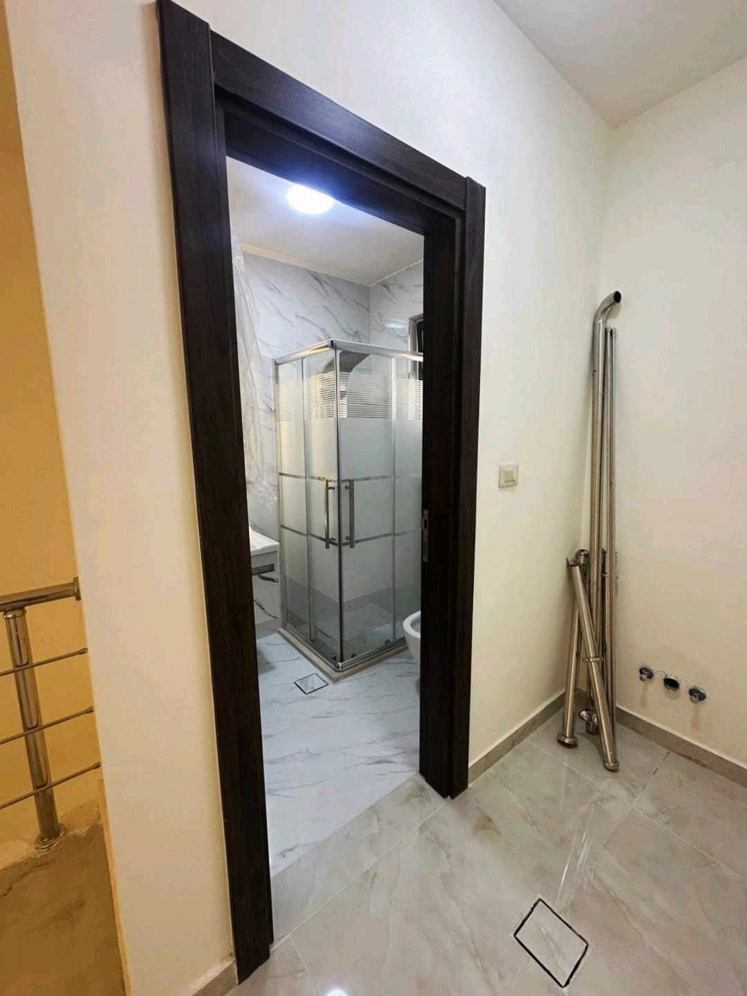 شقة في عمان المدينة الرياضية - 119,000 دأ - صورة 1