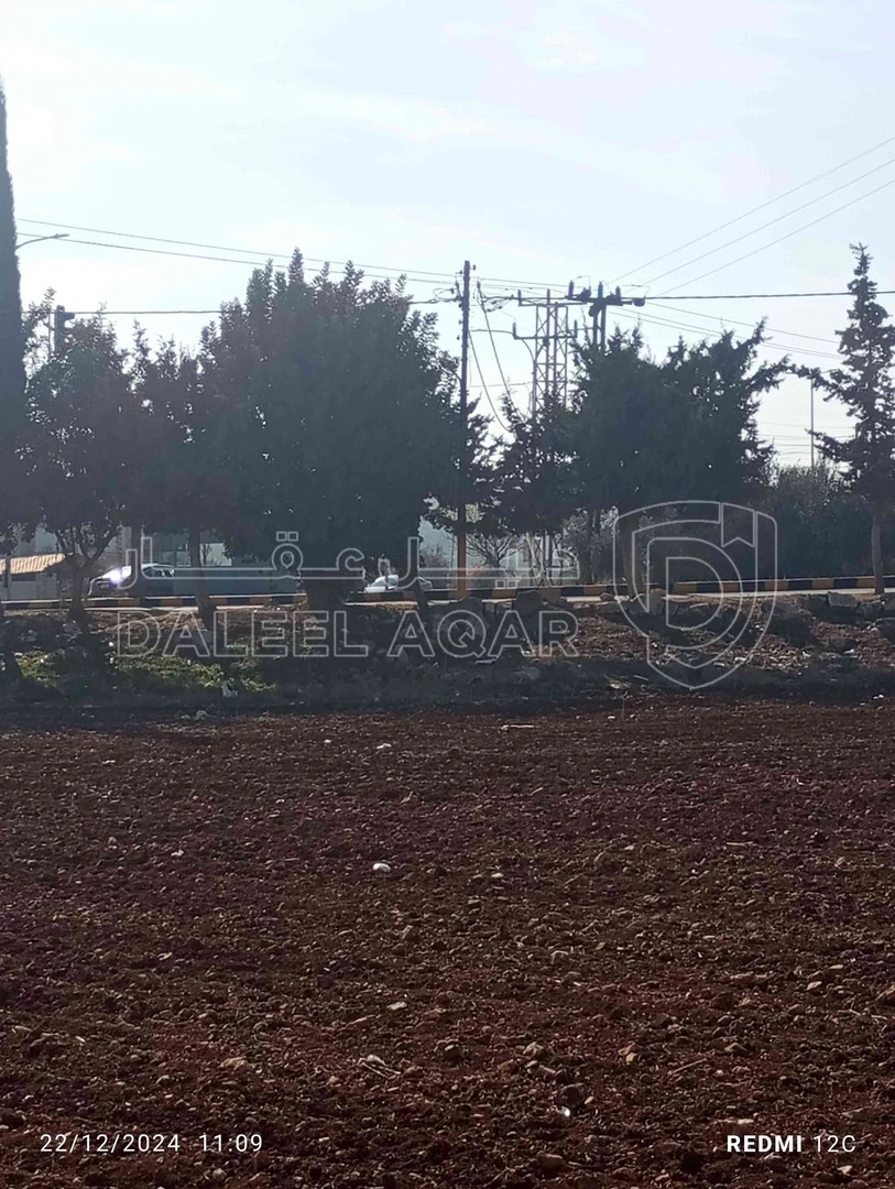 أرض في حسبان الشارع الرئيسي بعد البلديه - 220,000 دأ - صورة 1