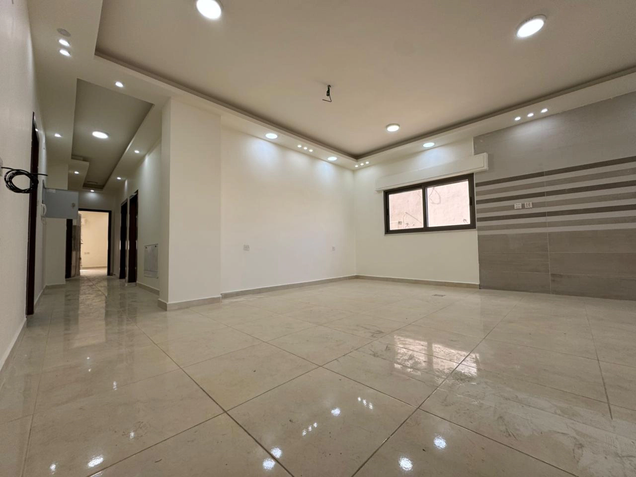 شقة في السكنية الثامنة / العقبة - 85,000 دأ - صورة 1
