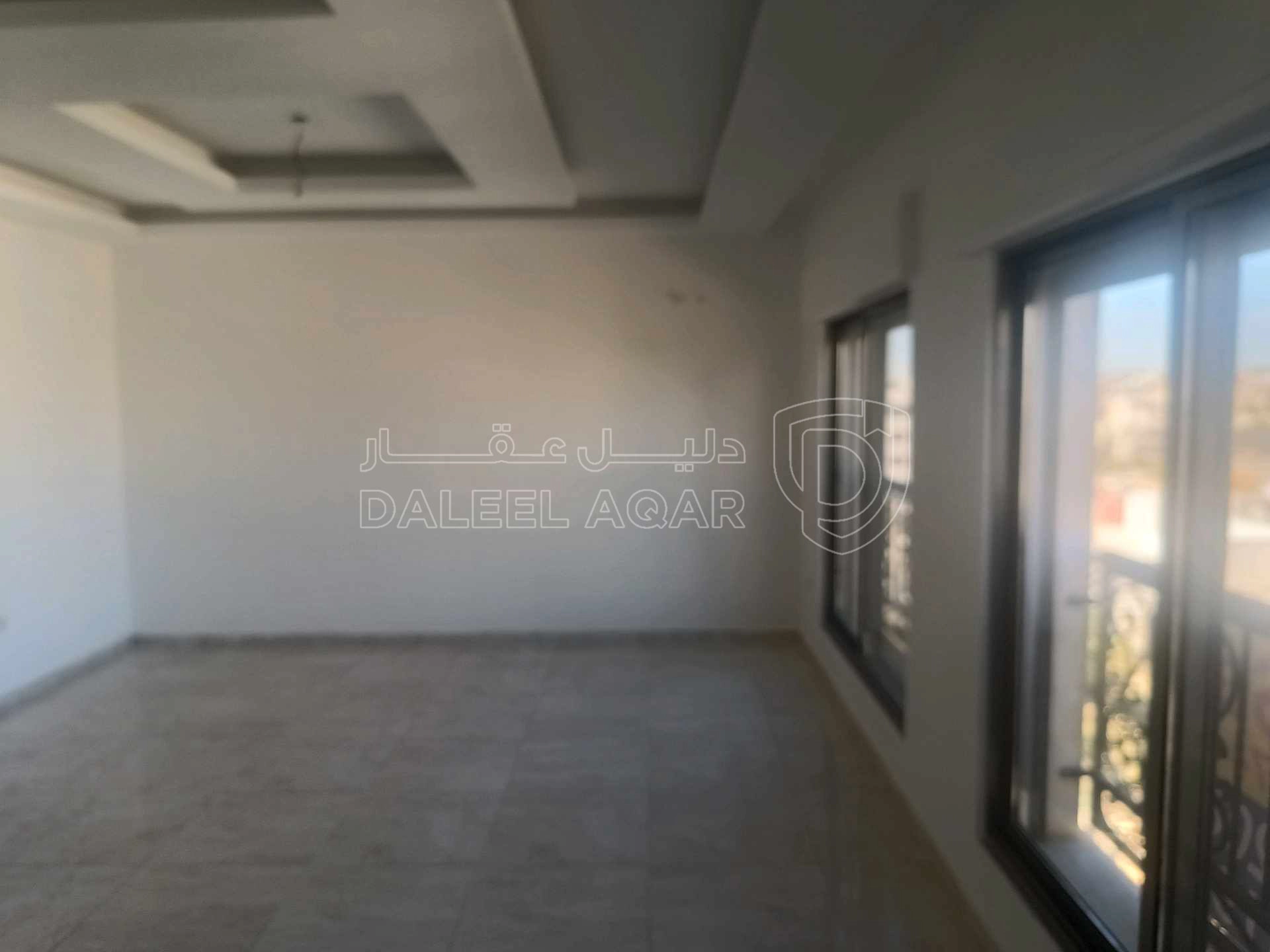شقة في عمان خلدا بالقرب من مدرسة المعارف - 128,000 دأ - صورة 1