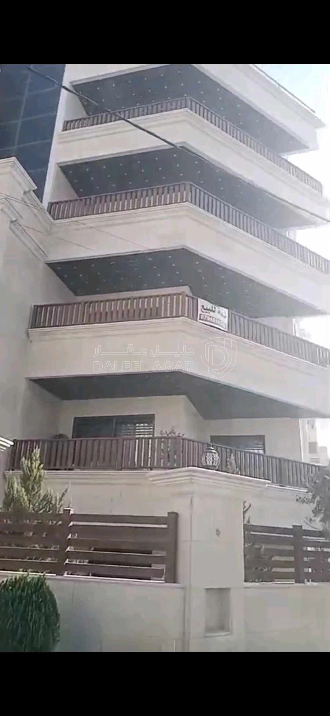 شقة في عمان الجبيهه  قرب مدرسه الجامعه الأولى  - 125,000 دأ - صورة 1