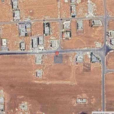 أرض في ارض من اراضي العبدلية على شارعين للبيع  - 42,000 دأ - صورة 1