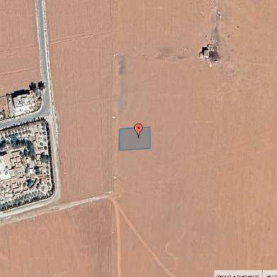 أرض في بالقرب من أكاديمية الزين الفروسية - 75,000 دأ - صورة 1