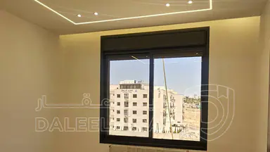 شقة - ثالث مع روف في اجمل مناطق الظهير 300 متر  - 150000 دأ