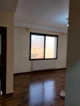 شقة في خلف اكادمية ايبك - 129,000 دأ - صورة NaN