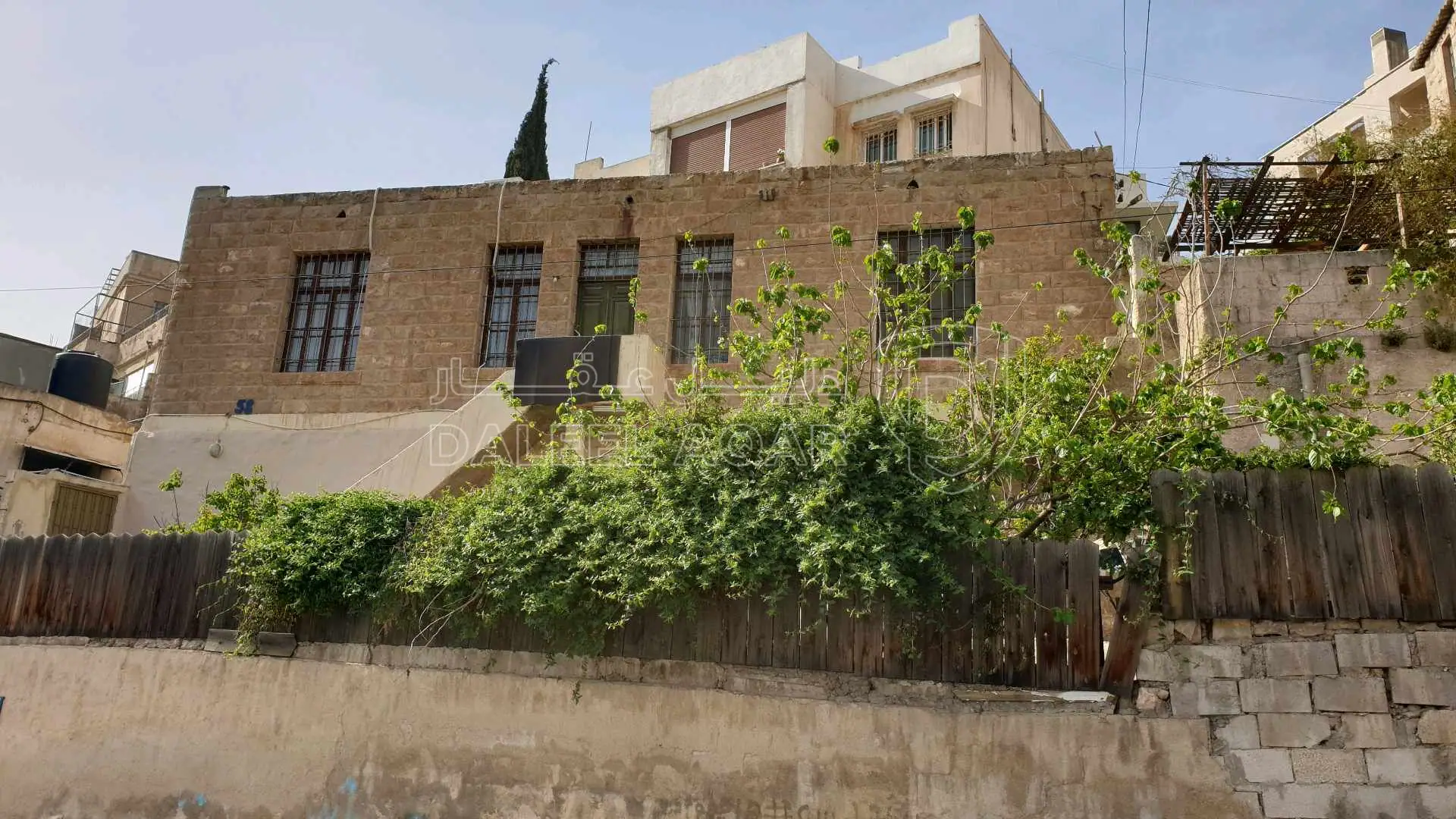 أرض في عمان جبل اللويبده - 250,000 دأ - صورة 1