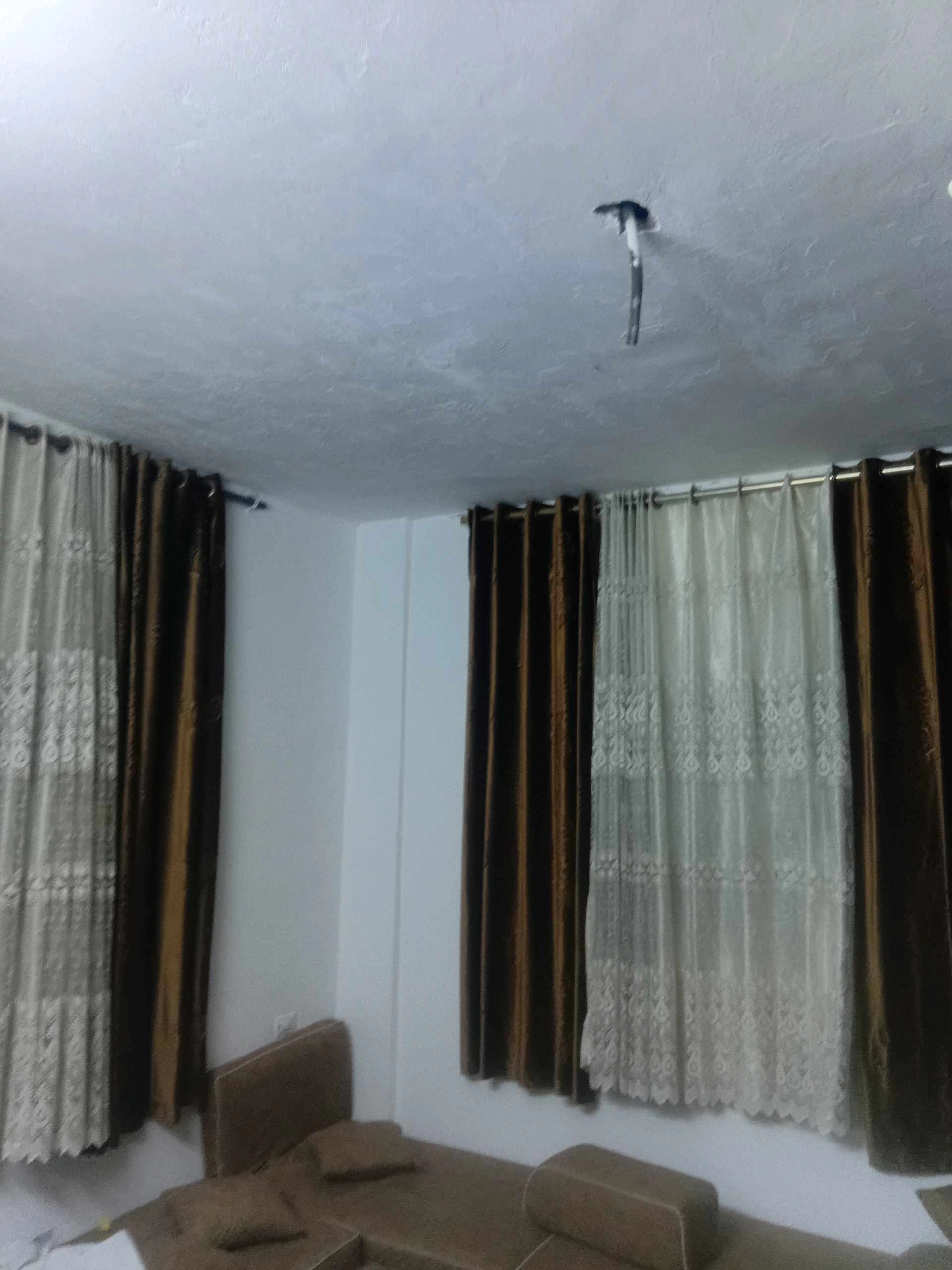 شقة في اربد كفراسد الحي الشرقي خلف مدرسة البنات الثانويه وقرب الحديقه - 33,000 دأ - صورة 1