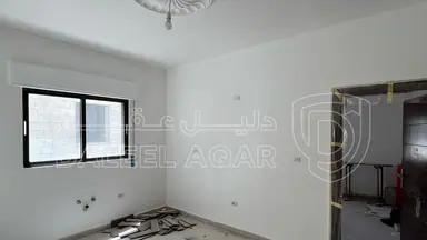 شقة - في جبل الزهور ب 40 الف طابق اول شقة جديدة 90 متر  - 40000 دأ
