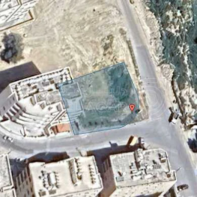 شقة في بالقرب من اسواق السلطان  - 115,000 دأ - صورة 1