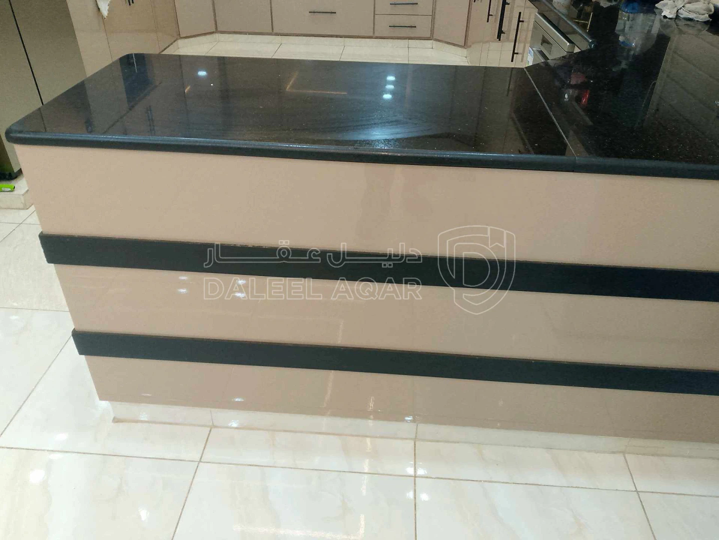 فيلا/منزل في منزل للبيع دوبلكس طابقين مشطب كامل مسكون 10شهور فقط مستقل عمر البناء 3سنوات شومر اسكان المهندسين مقابل مسجد الخير من المالك مباشره  - 150,000 دأ - صورة 1