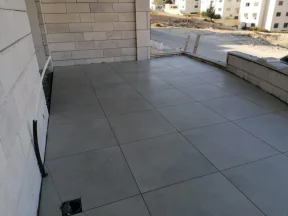 شقة - شفا بدران - بالقرب من الجامعة التطبيقية  - 120000 دأ