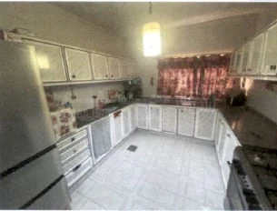 فيلا/منزل في عمان - المقابلين بالقرب من مسجد الكتاب والسنه - 188,000 دأ - صورة 1