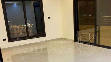 شقة في اربد - شرق دوار الثقافة خلف بن العميد - مقابل مسجد المصباح وقصر العليمي  - 73,000 دأ - صورة NaN