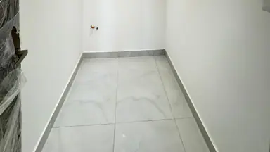 شقة في البنيات طريق المطار - 85,000 دأ - صورة NaN