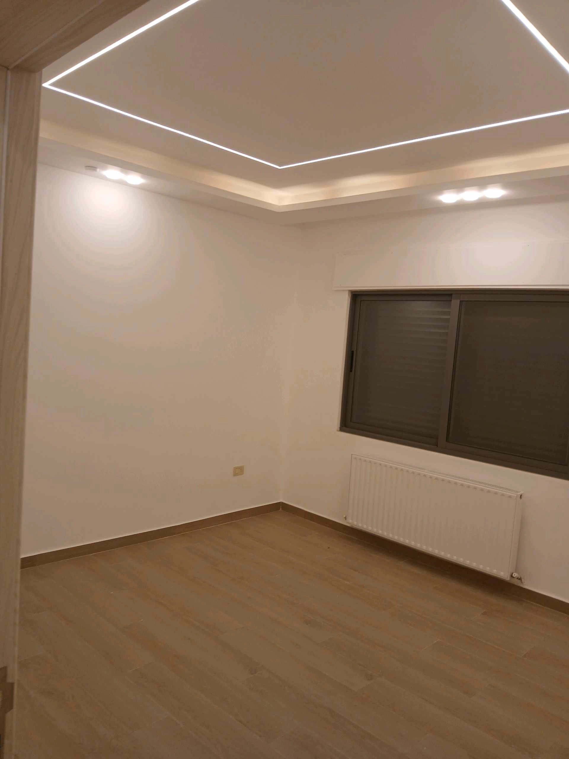 شقة في عمان الغربيه ابوسوس  - 94,000 دأ - صورة 1