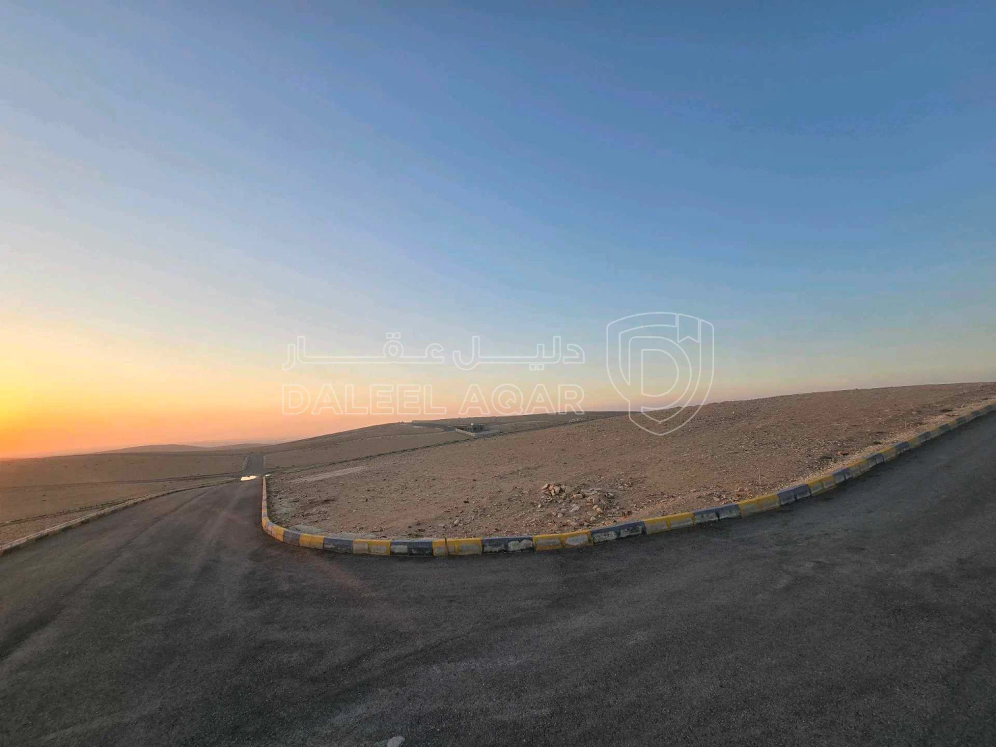 أرض في الموقر :الحاتميه  - 100,000 دأ - صورة 1