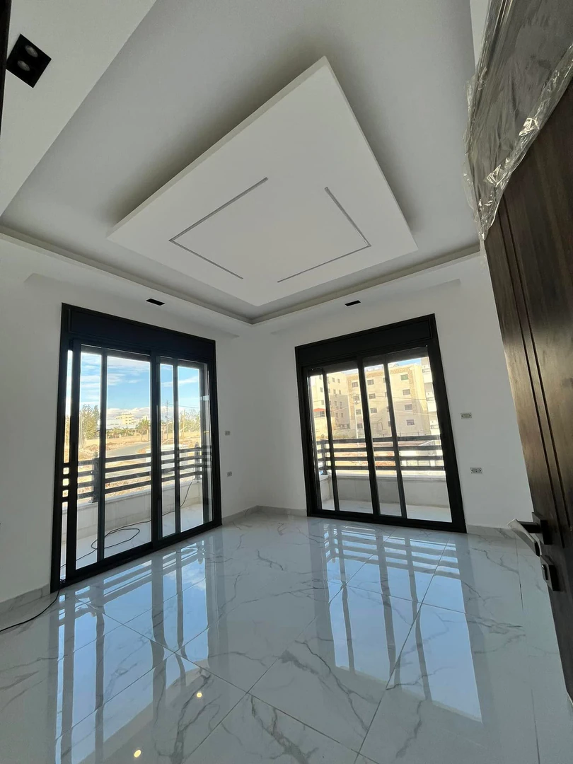 شقة في البنيات - 95,000 دأ - صورة 1