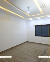 شقة في إسكان الكهرباء قرب مسجد الفراج - 57,000 دأ - صورة NaN