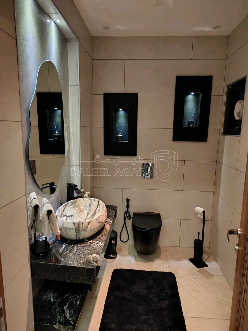 شقة في البنيات شارع البنيات الرئيسي  - 135,000 دأ - صورة 1