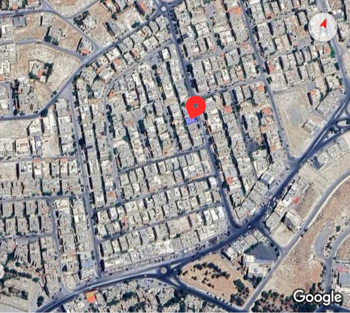 شقة في طابقين للبيع ابو نصير قرب الخدمات - 80,000 دأ - صورة 1