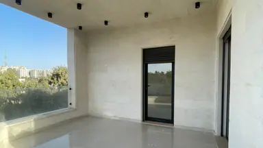 شقة - خلدا  - 150000 دأ