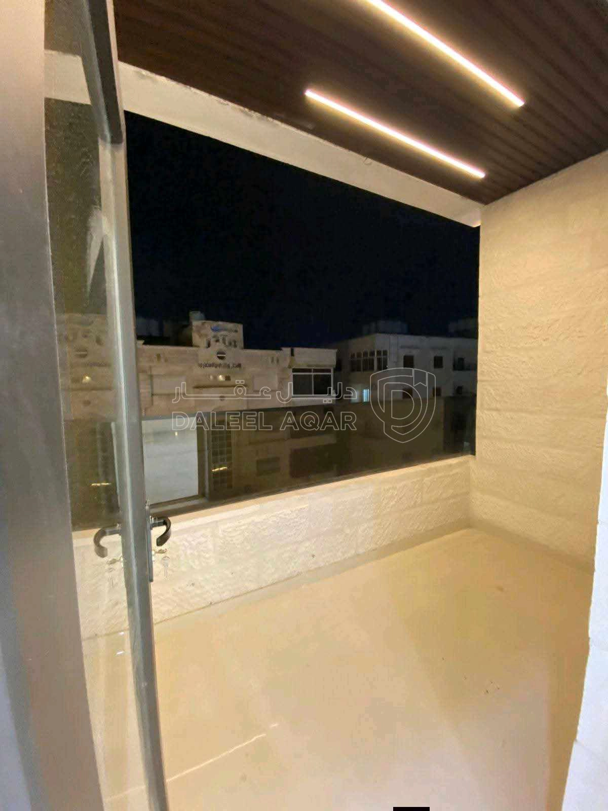 شقة في اربد دار صحارى باتجاه قصر العوادين - 67,000 دأ - صورة 1