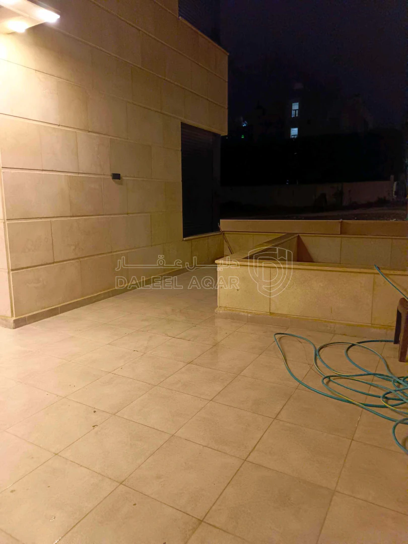 شقة في البنيات - 130,000 دأ - صورة 1