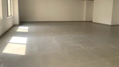 مكتب/تجاري في وادي صقرة، مقابل البنك العربي - 112,200 دأ - صورة NaN